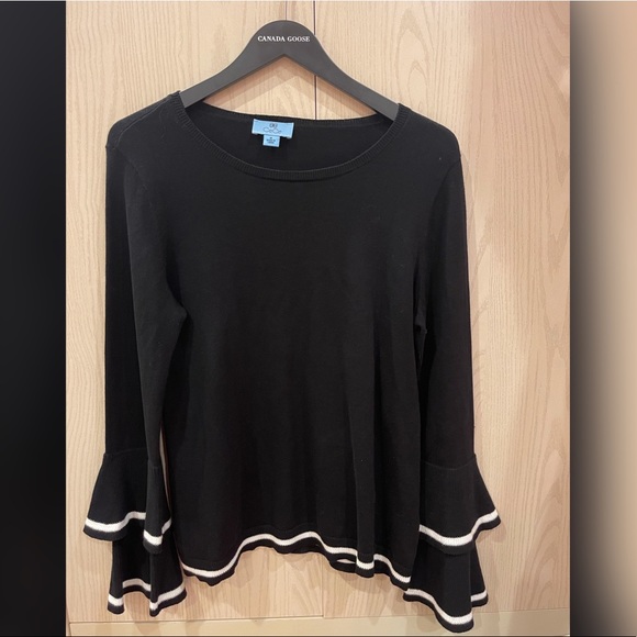 Bell Sleeves Black Sweater with white detailing - Picture 1 of 2